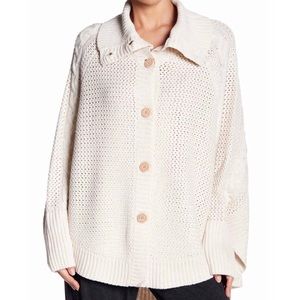 UGG MARIBETH HEAVYWEIGHT KNIT CAPE SWEATER -CREAM -WOMEN’S SIZE M/L -NEW